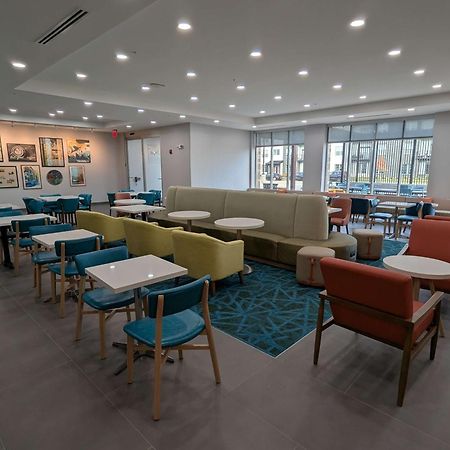 Home2 Suites By Hilton Cincinnati Midtown Oakley Екстериор снимка